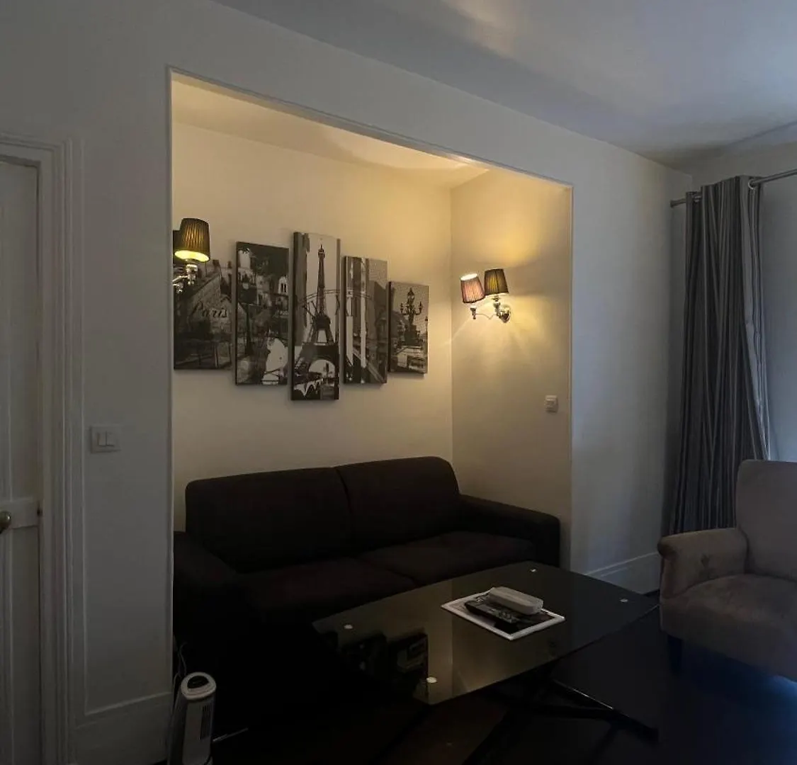 Luxe Near Champs Elysees פריז